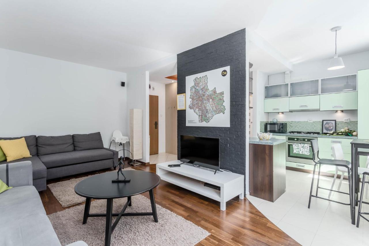Chill Apartments Kabaty Family Varşova Dış mekan fotoğraf