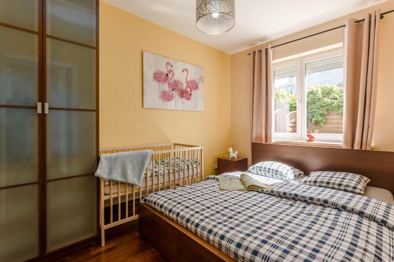 Chill Apartments Kabaty Family Varşova Dış mekan fotoğraf