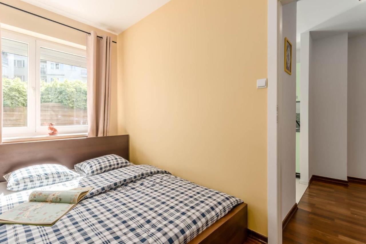 Chill Apartments Kabaty Family Varşova Dış mekan fotoğraf