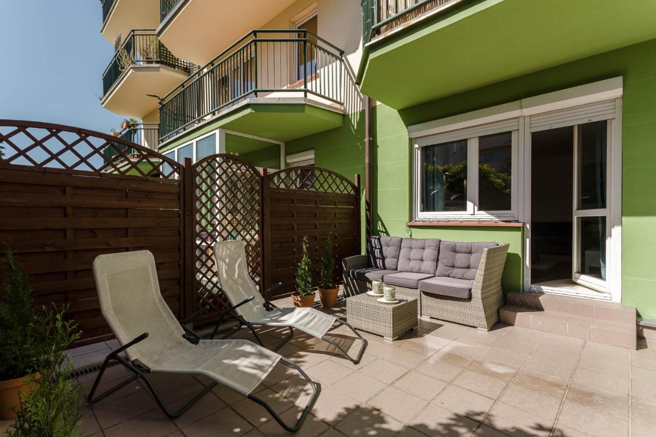 Chill Apartments Kabaty Family Varşova Dış mekan fotoğraf