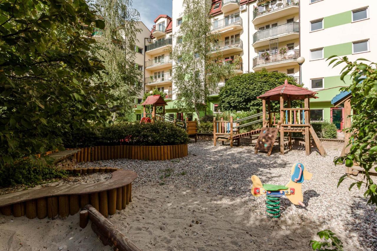 Chill Apartments Kabaty Family Varşova Dış mekan fotoğraf