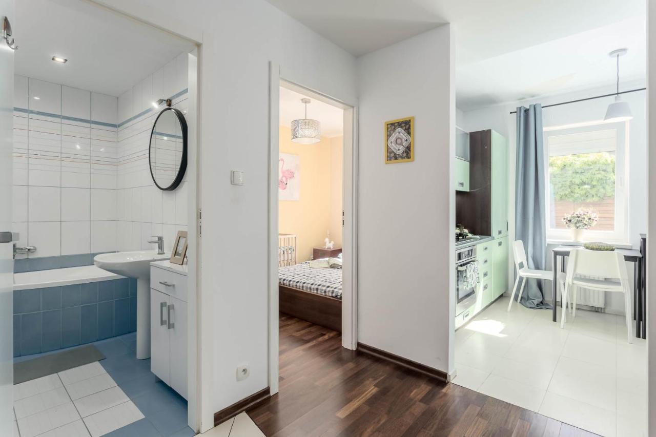 Chill Apartments Kabaty Family Varşova Dış mekan fotoğraf