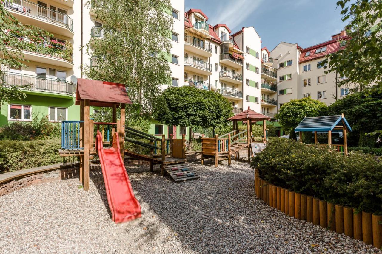Chill Apartments Kabaty Family Varşova Dış mekan fotoğraf
